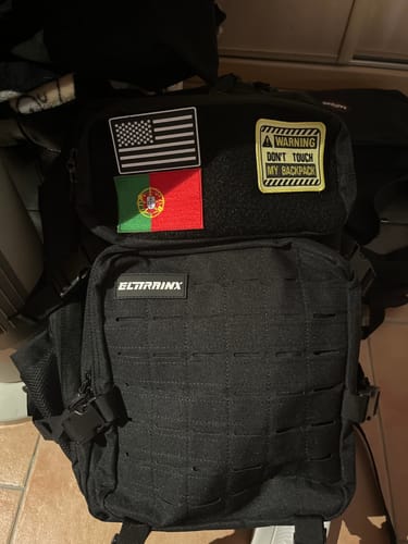 Customer photo review of Mochila Táctica V2 45L All In Negro