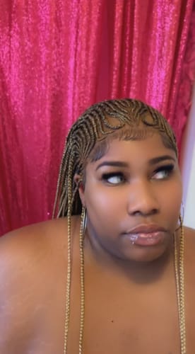 Customer photo review of Cornrow Braids 13x4 Lace Front - Wig Fab