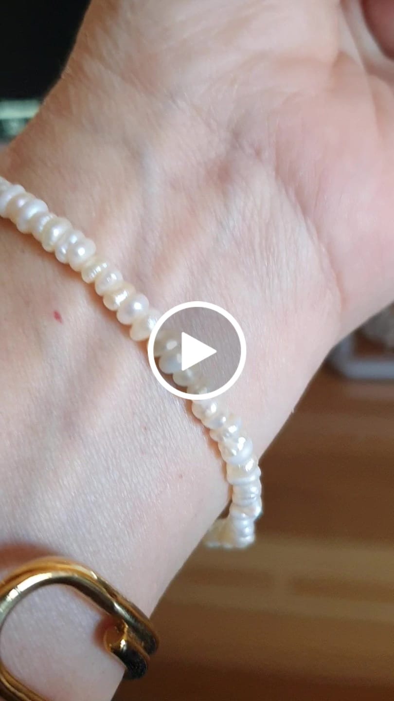 Customer video review of Pulsera Perlitas Ballet Pink