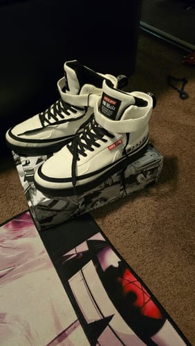 Customer photo review of HTXJPN Fuji3 High Top Sneakers