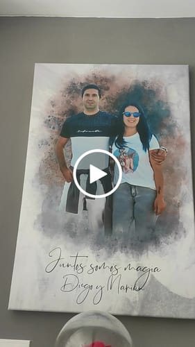 Customer video review of Tu foto en estilo acuarela | Regalo personalizable para pareja, novia y novio