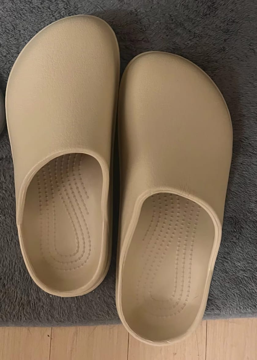 Customer photo review of Caldera - Healthy & Non-Slip Comfort Clogs