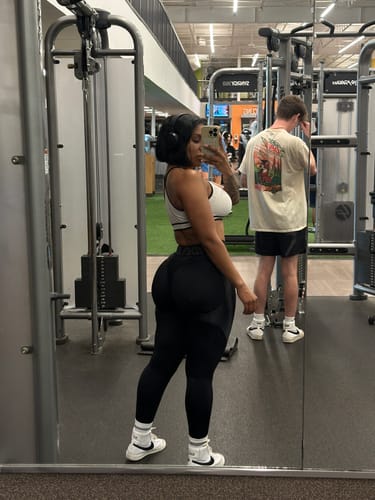 Customer photo review of Leggings Extra Sex LYC Black