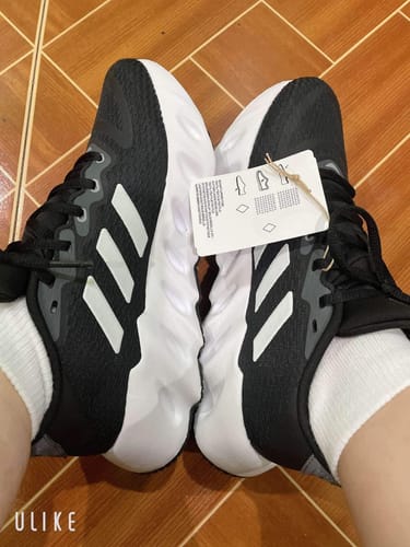 Customer photo review of adidas Women's Switch Run Running Shoes