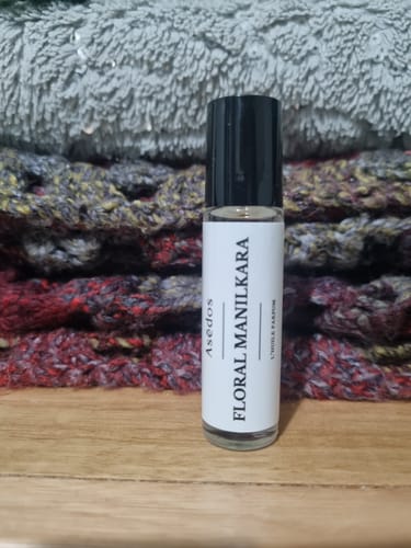Customer photo review of FLORAL MANILKARA PERFUME OIL