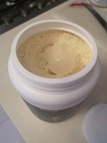 Customer photo review of PROTEINE WHEY IN POLVERE GRASS-FED NUOVA ZELANDA GUSTO NEUTRO 500G