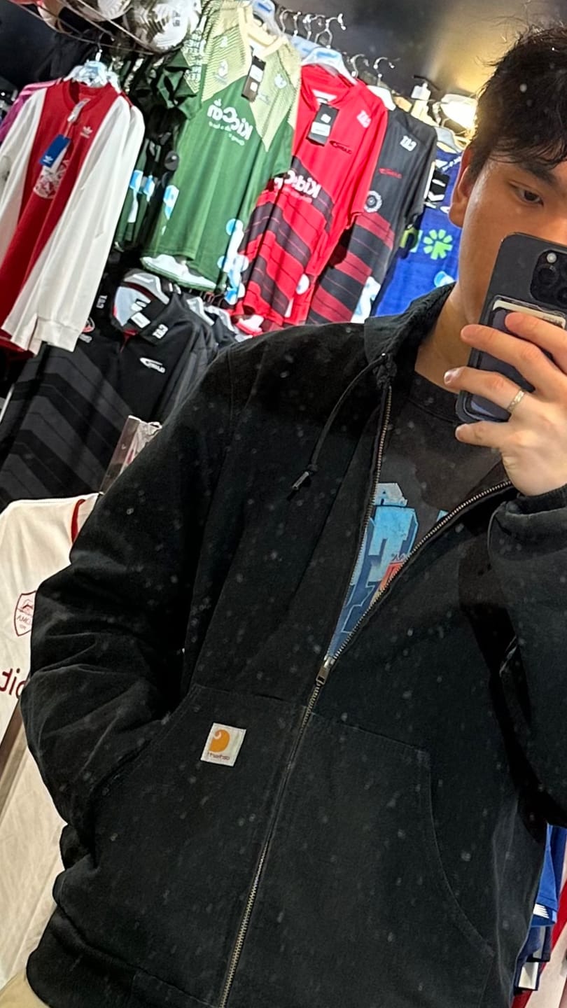 Customer photo review of 90's Carhartt Heavy Duty USA Made Vintage Jacket with Hood Size M-L