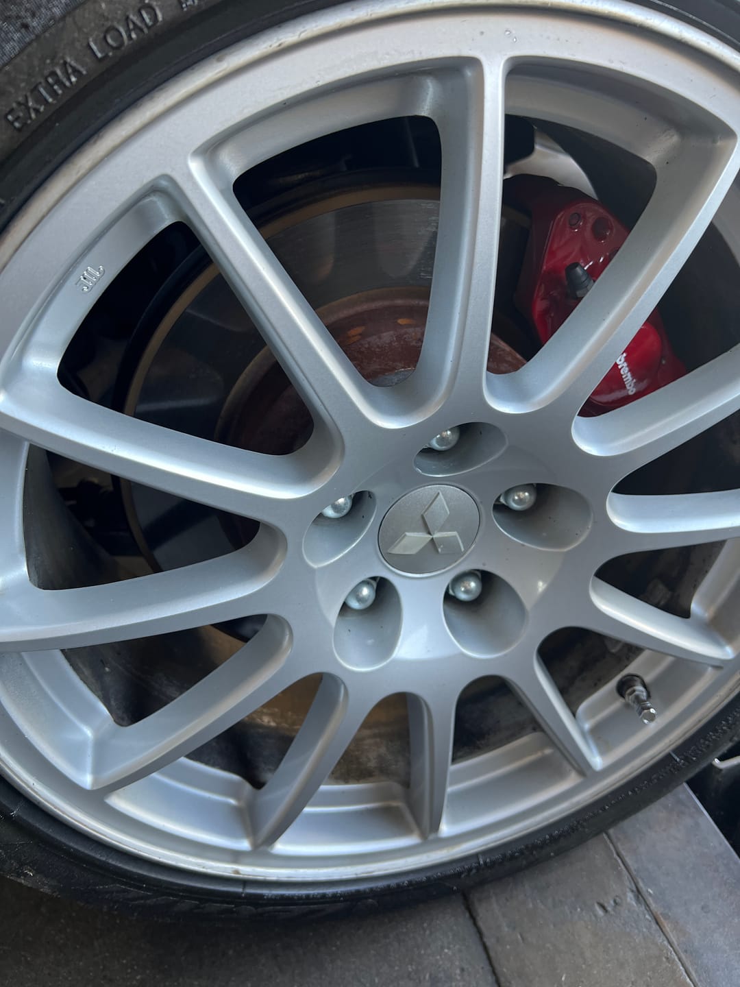 Customer photo review of Bronze Bomber Non-Acid Wheel Cleaner (32oz)