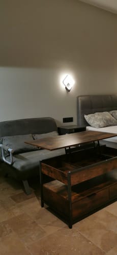 Customer photo review of Τραπεζάκι Σαλονιού Ρυθμιζόμενο καθ' ύψος με Συρτάρια καφέ μαύρο LC-T209K01