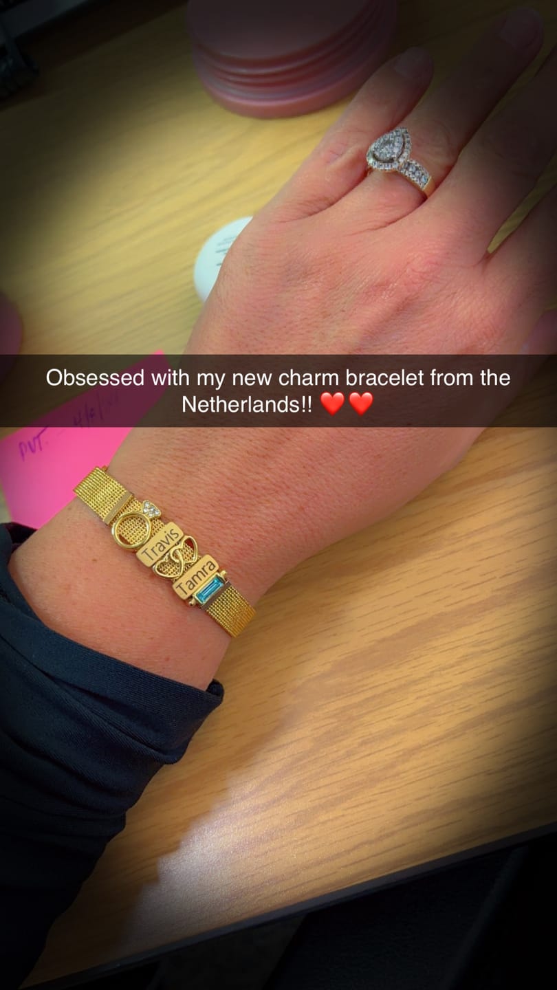 Customer photo review of Mesh bracelet gold luxe