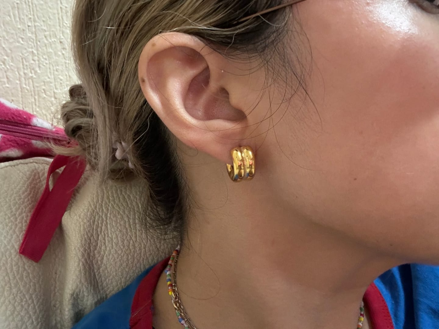 Customer photo review of Aretes Lyn