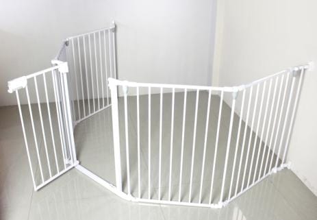 Customer photo review of FairyBaby 3/6/8-Panel Wall-Mount Baby Gate,White/Charcoal Gray