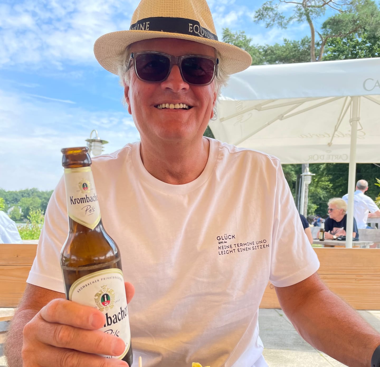 Customer photo review of [Glück] Keine Termine - Premium Unisex T-Shirt
