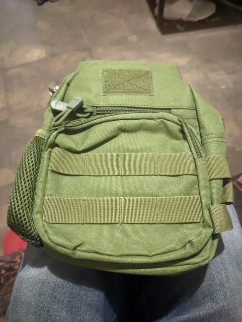 Customer photo review of Sac de poitrine tactique M.O.L.L.E