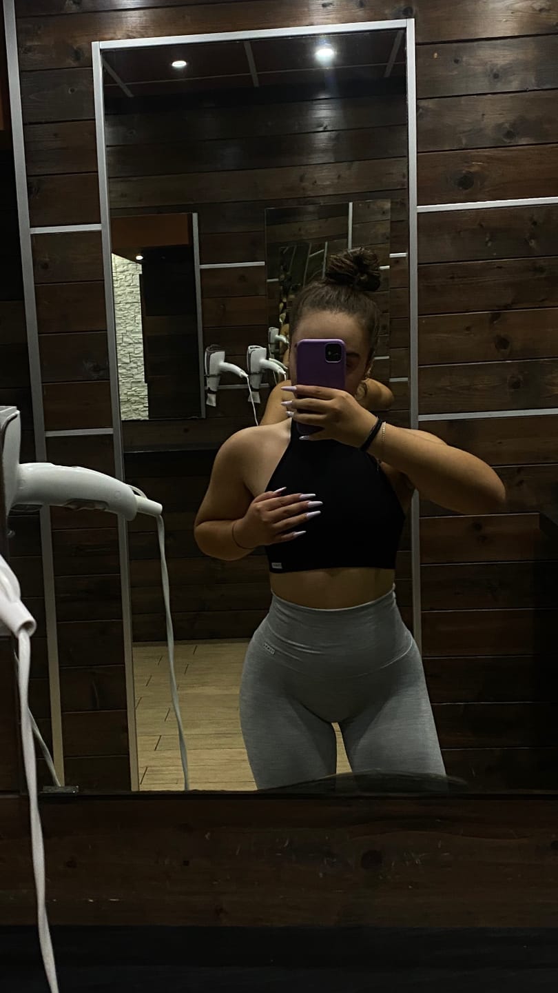 Customer photo review of Top Olimpia Nero