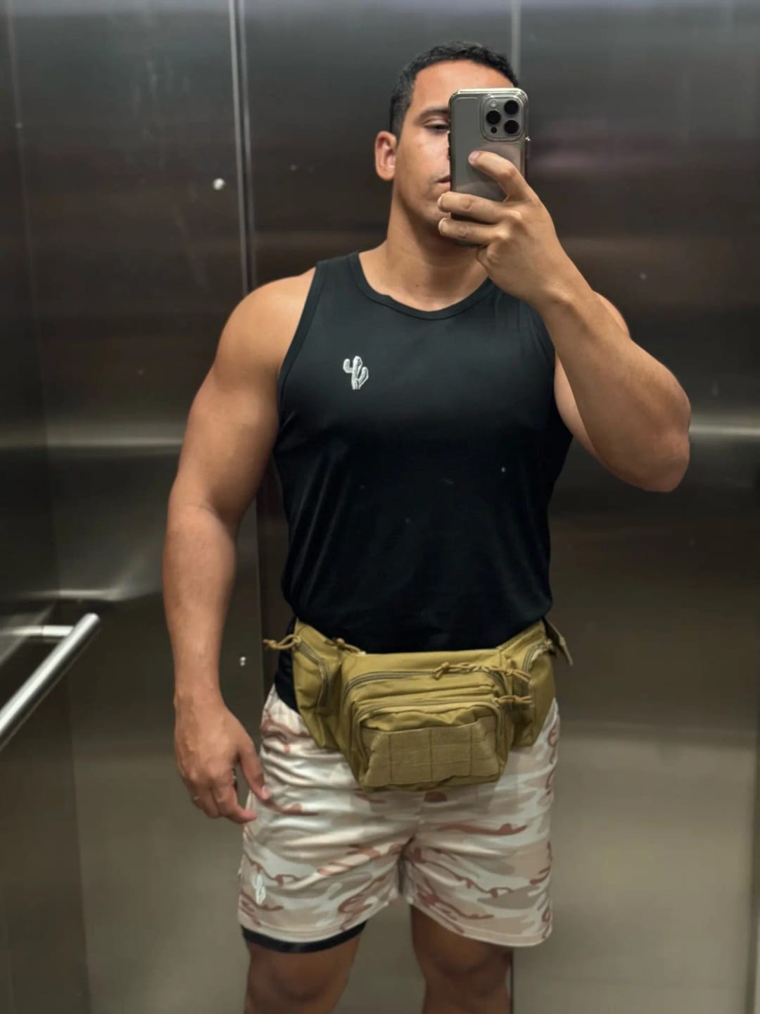 Customer photo review of Sac banane tactique M.O.L.L.E