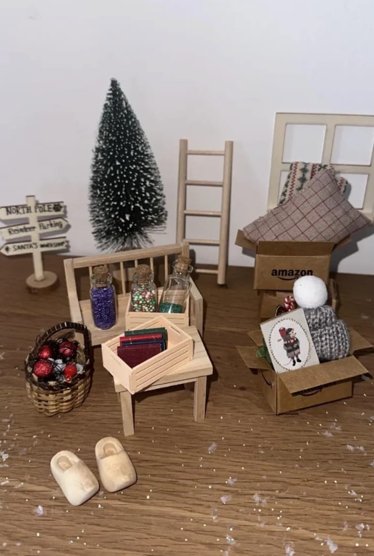 Customer photo review of Paketsendung für den Wichtel - 5 faltbare Boxen im Set