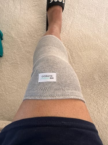 Customer photo review of Premium Bamboo Knee Sleeve (Single)