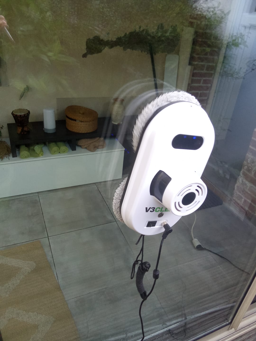 Customer photo review of Robot lave vitre V3CLEAN