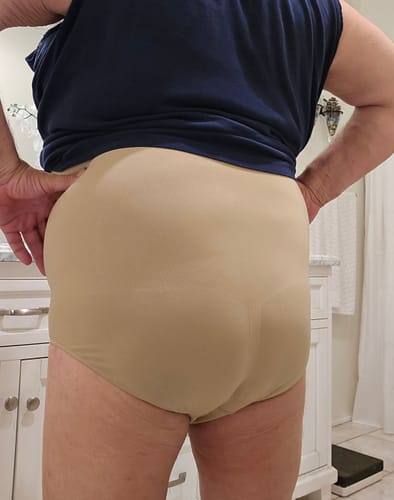 Customer photo review of High-Waisted Shaper Panty