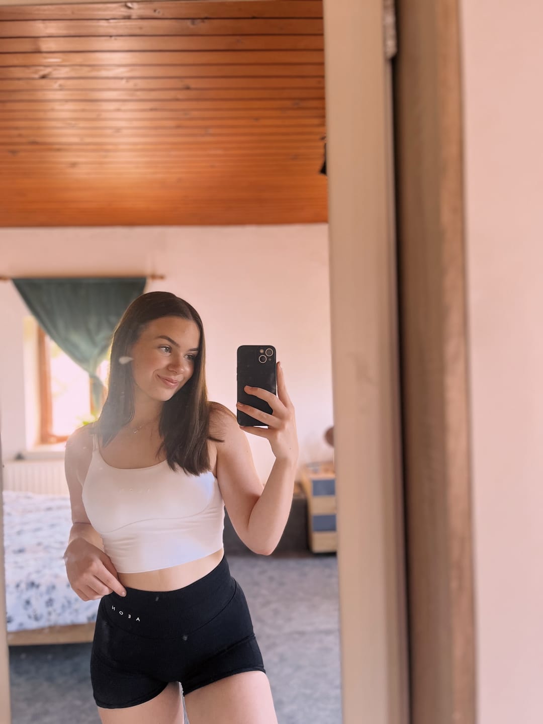 Customer photo review of SECOND SKIN CROP TOP
