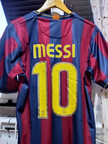 Customer photo review of MAGLIA HOME BARCELLONA RETRO 2009/10