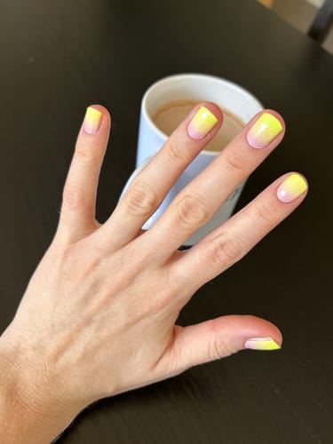 Customer photo review of Neon Tips | Ombre Yellow Neon Nail Polish Wraps