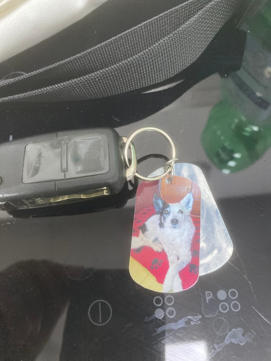 Customer photo review of Per sempre nel cuore - Portachiavi piastrina personalizzato