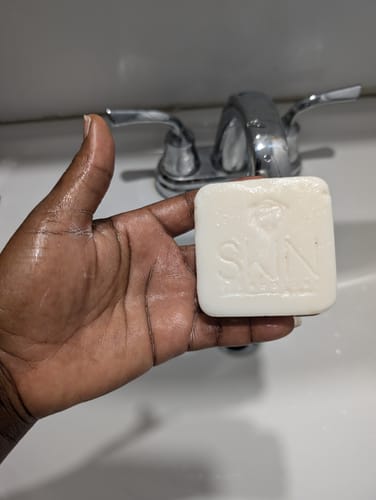 Customer photo review of Premium Plus Lightening Facial Beauty Bar