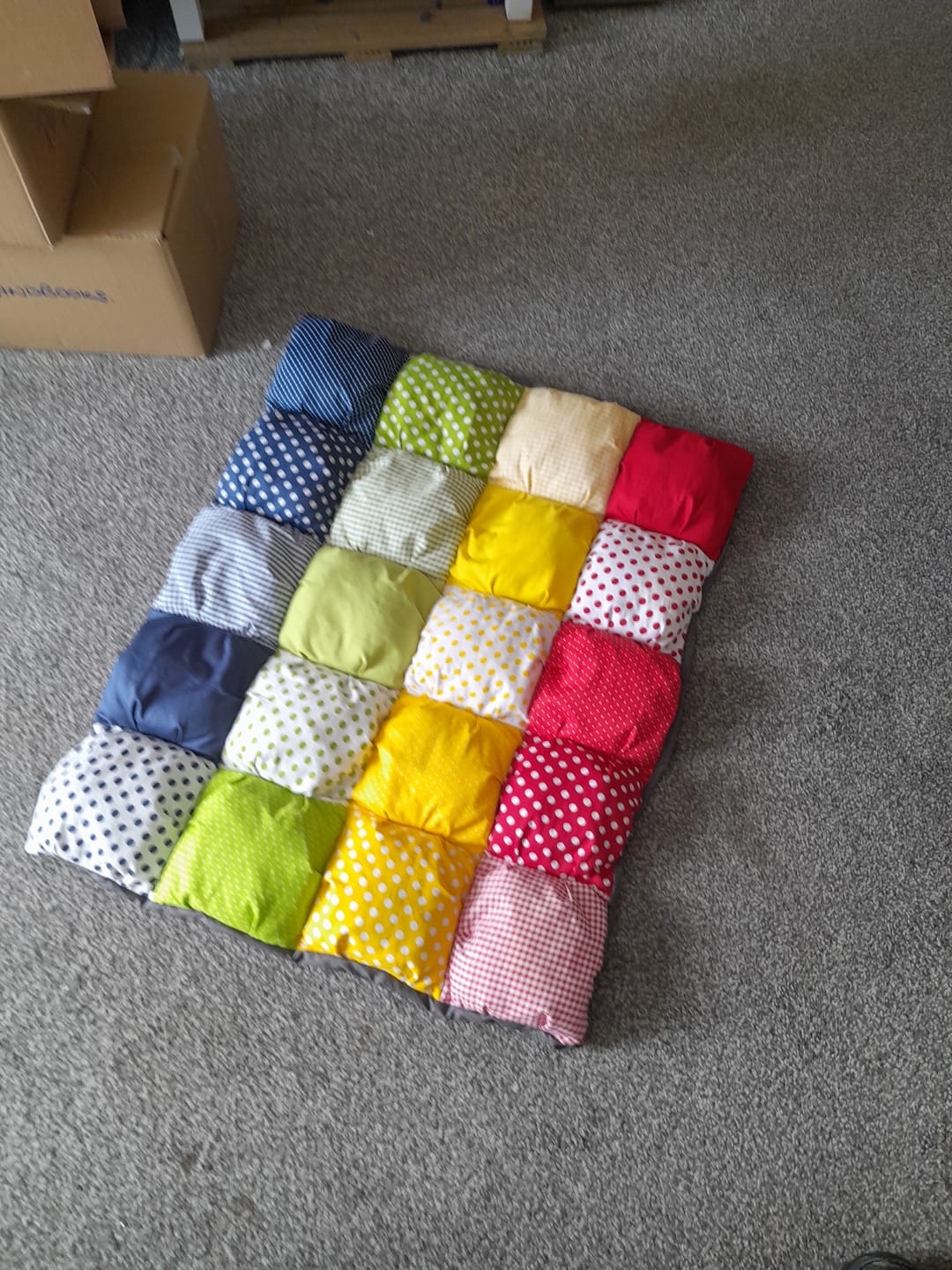 Customer photo review of 20 Piece Cotton Fat Quarter Bundle Box