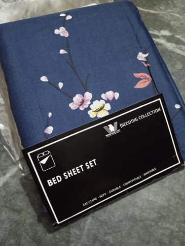 Customer photo review of Floral Navy-Bed Sheet Set