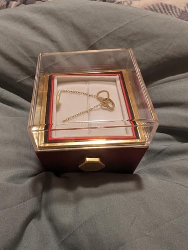 Customer photo review of Eternal Rose Box - W/ Engraved Necklace & Real Rose.