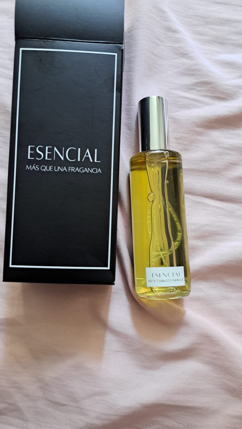 Customer photo review of H215 Inspirado en: Tobacco Vanille - Tom Ford