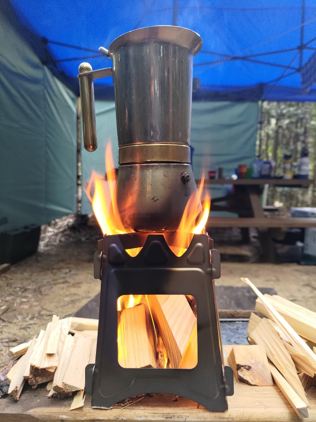 Customer photo review of Titanium Flatpack Twig Stove