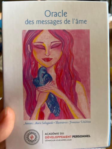 Customer photo review of Mon premier Oracle des messages de l'âme