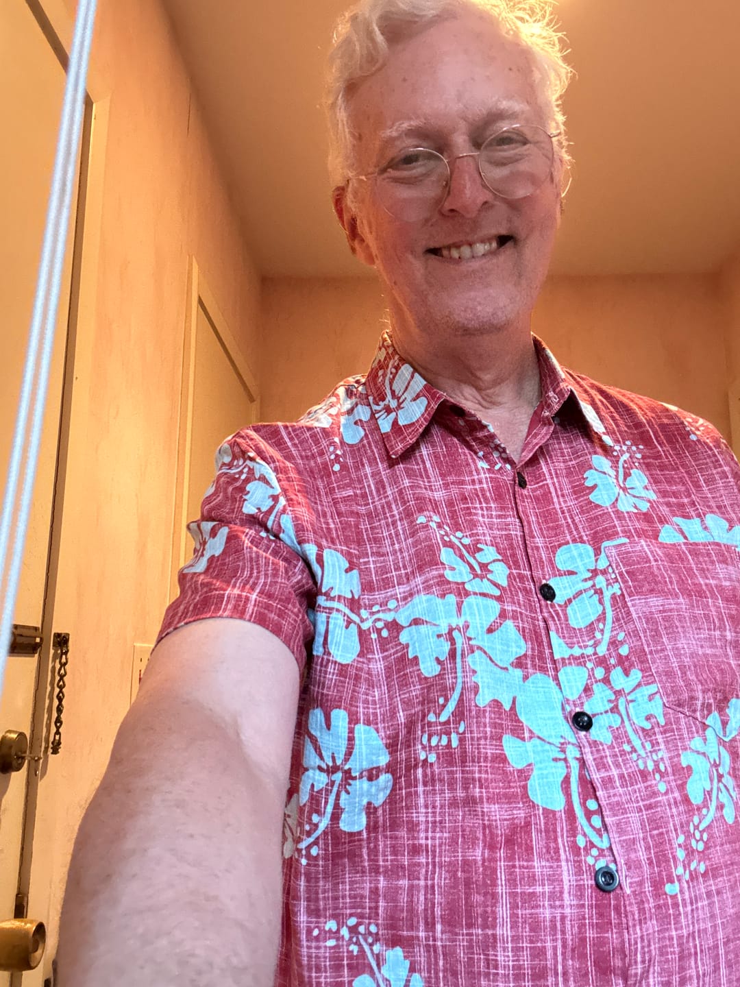 Customer photo review of Men's Red Floral Vintage Short Sleeve Button Up Beach Tropical Hawaiian Shirt