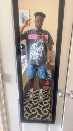 Customer photo review of GRIEZMANN Y2K TEE