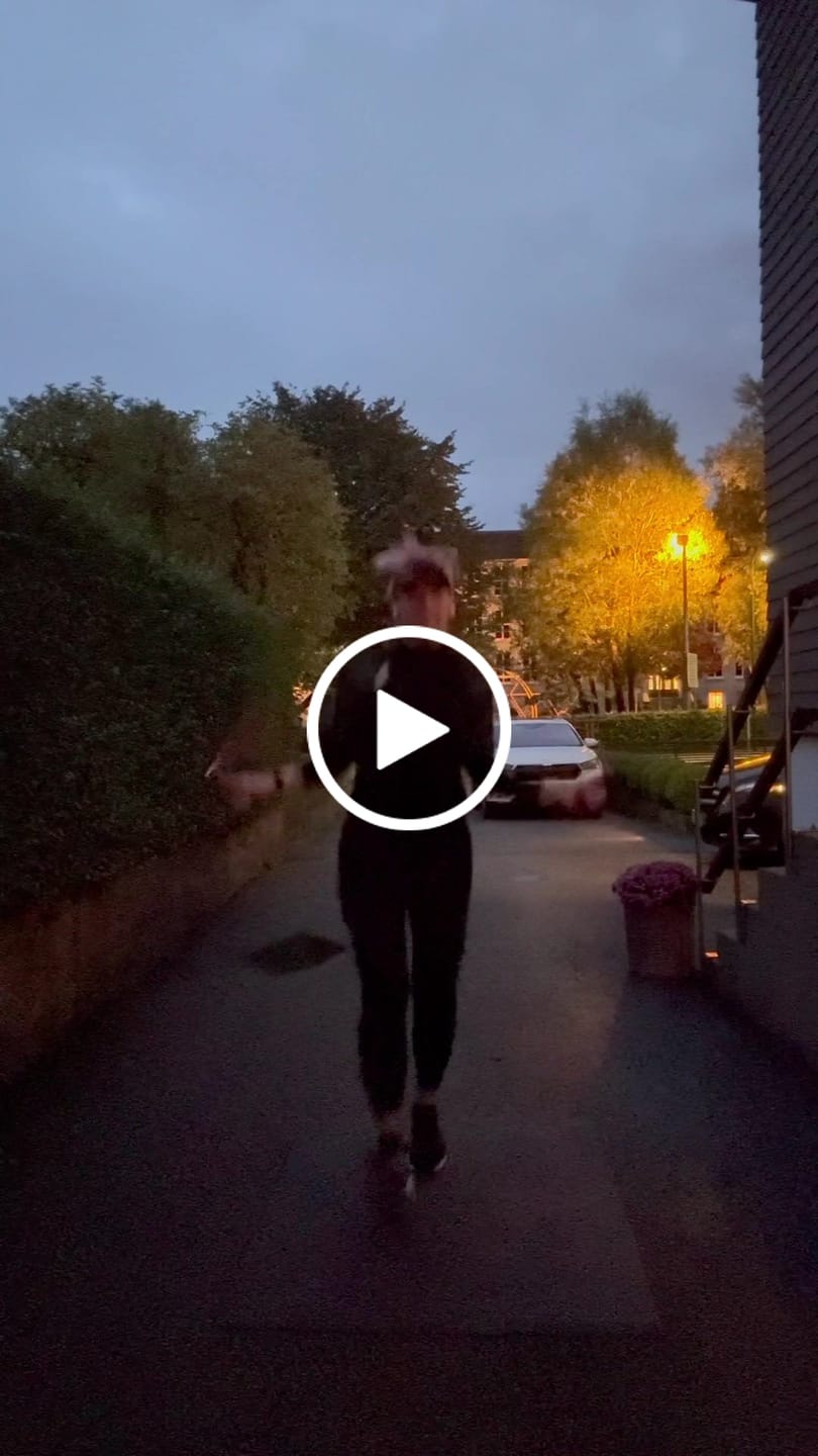 Customer video review of Hoppetau med vekt