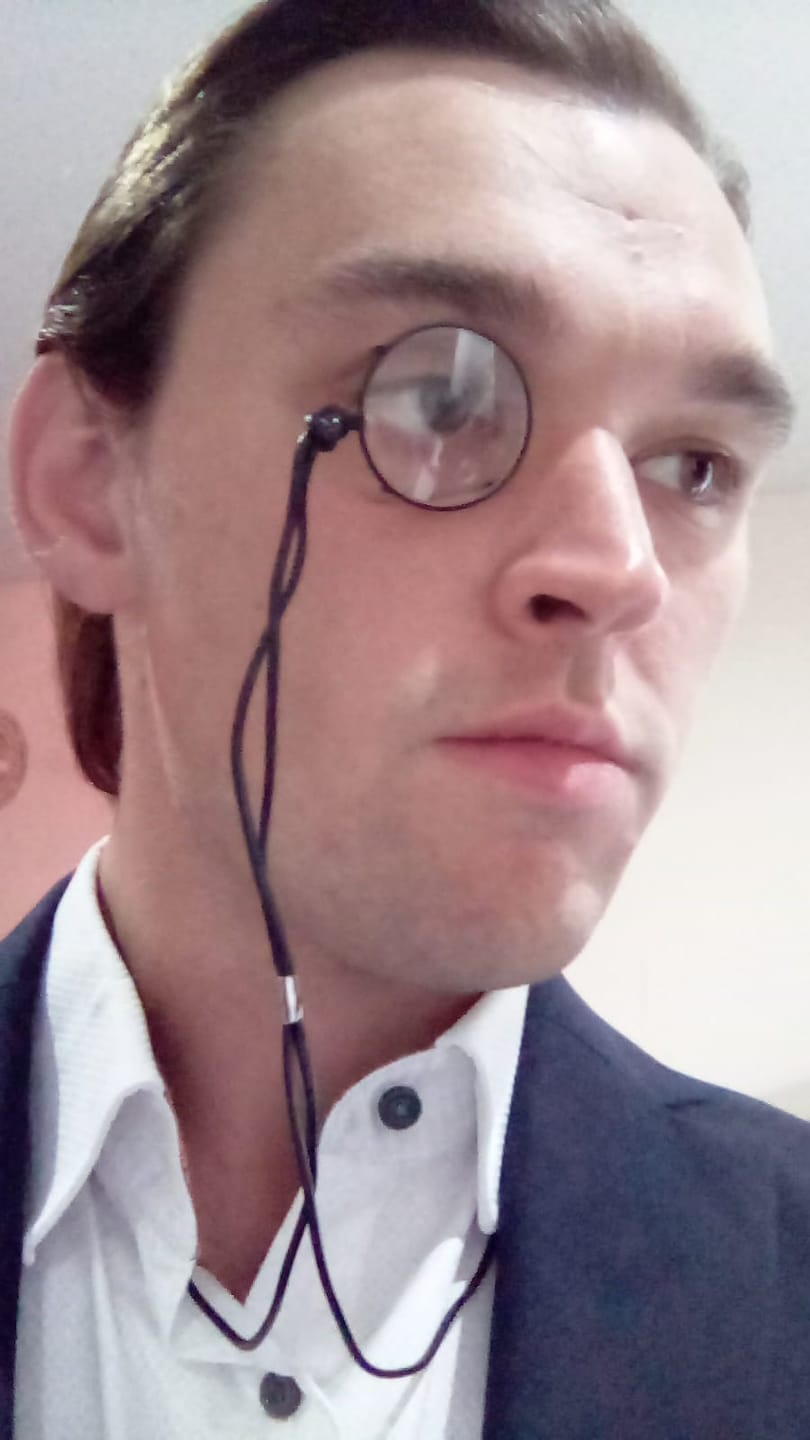 Customer photo review of Monocle - Black