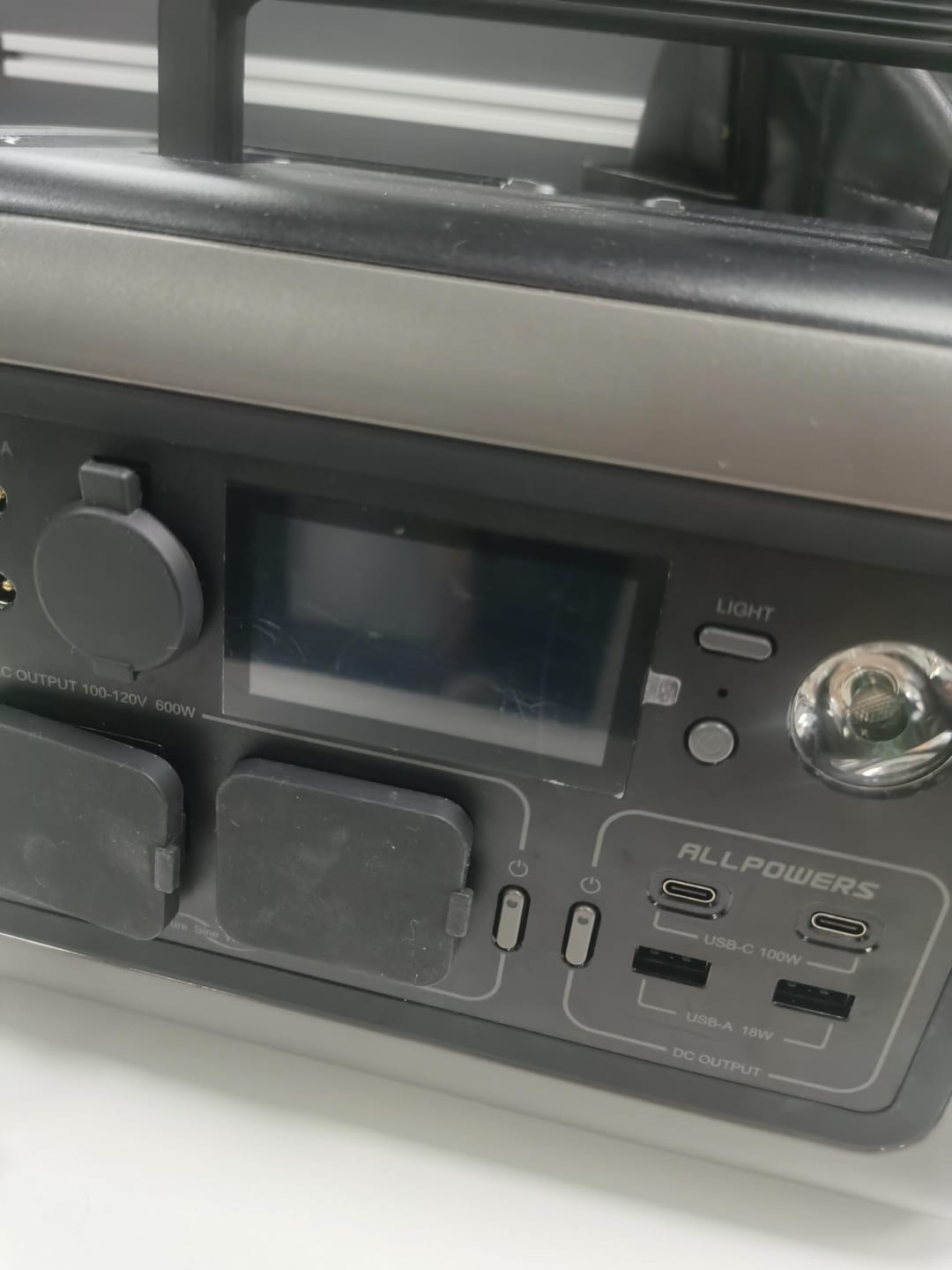 Customer photo review of ALLPOWERS R600 Portable Power Station | 299Wh 600W