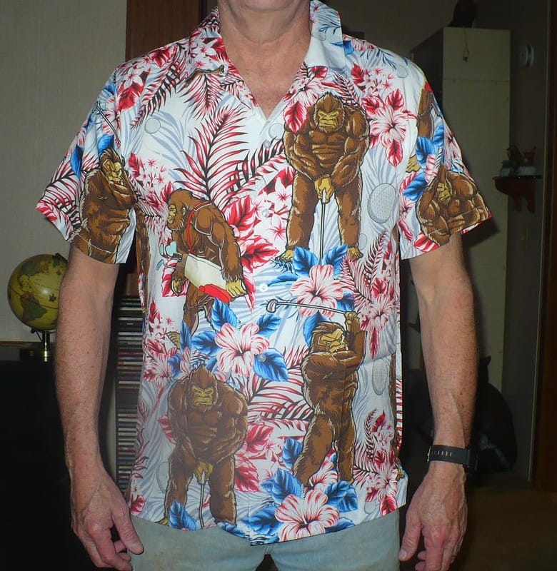Customer photo review of Alien Bigfoot Hawaiian Shirt