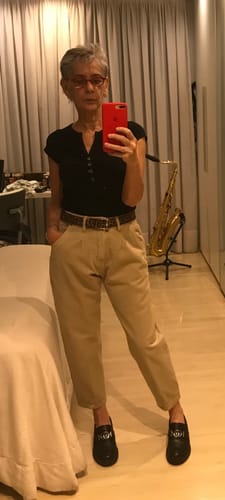 Cláudia S. review of Calça Jeans Slouchy Cacau Marrom Claro image 1 out of 1