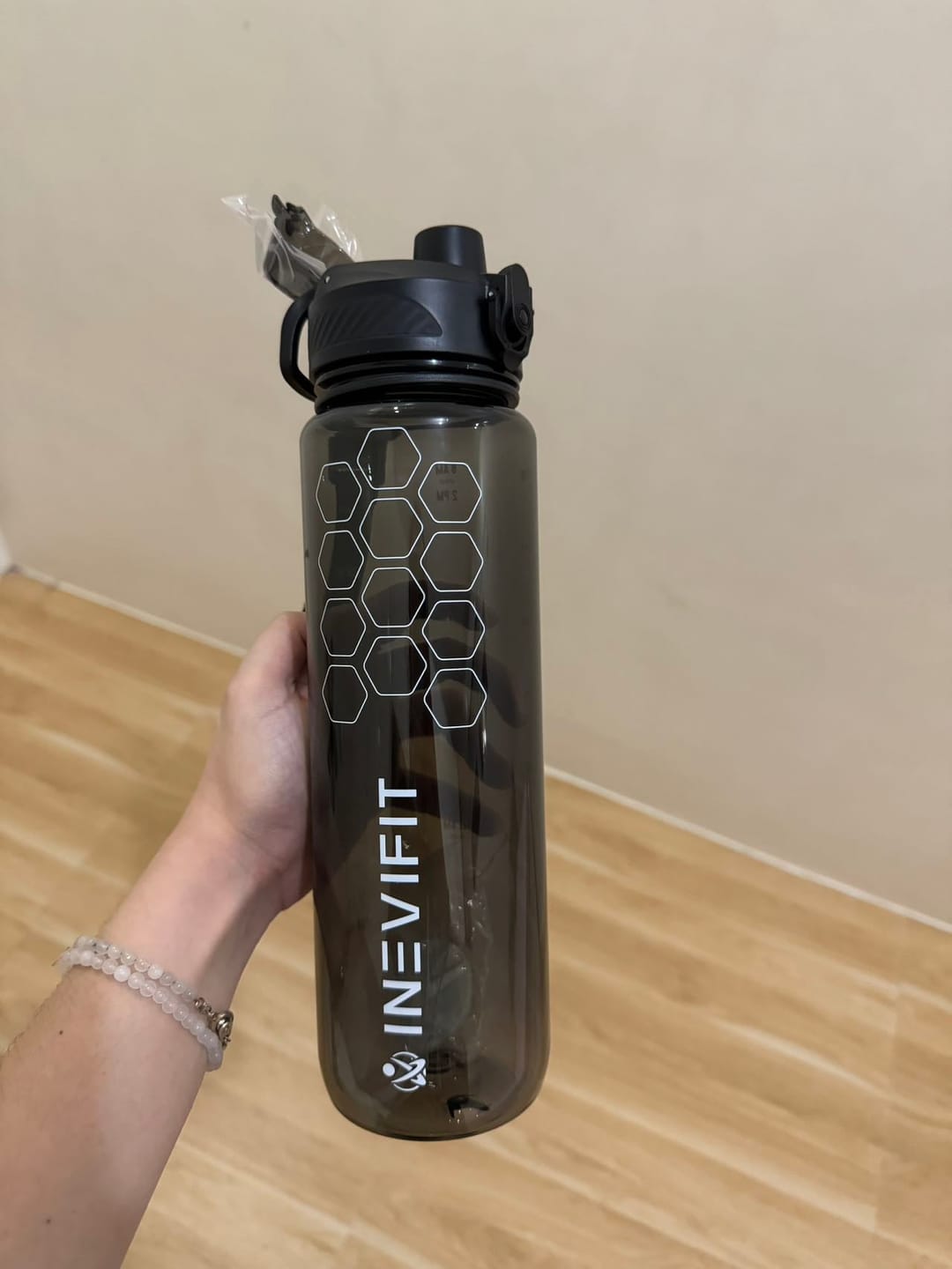 Customer photo review of INEVIFIT | Sports Bottle