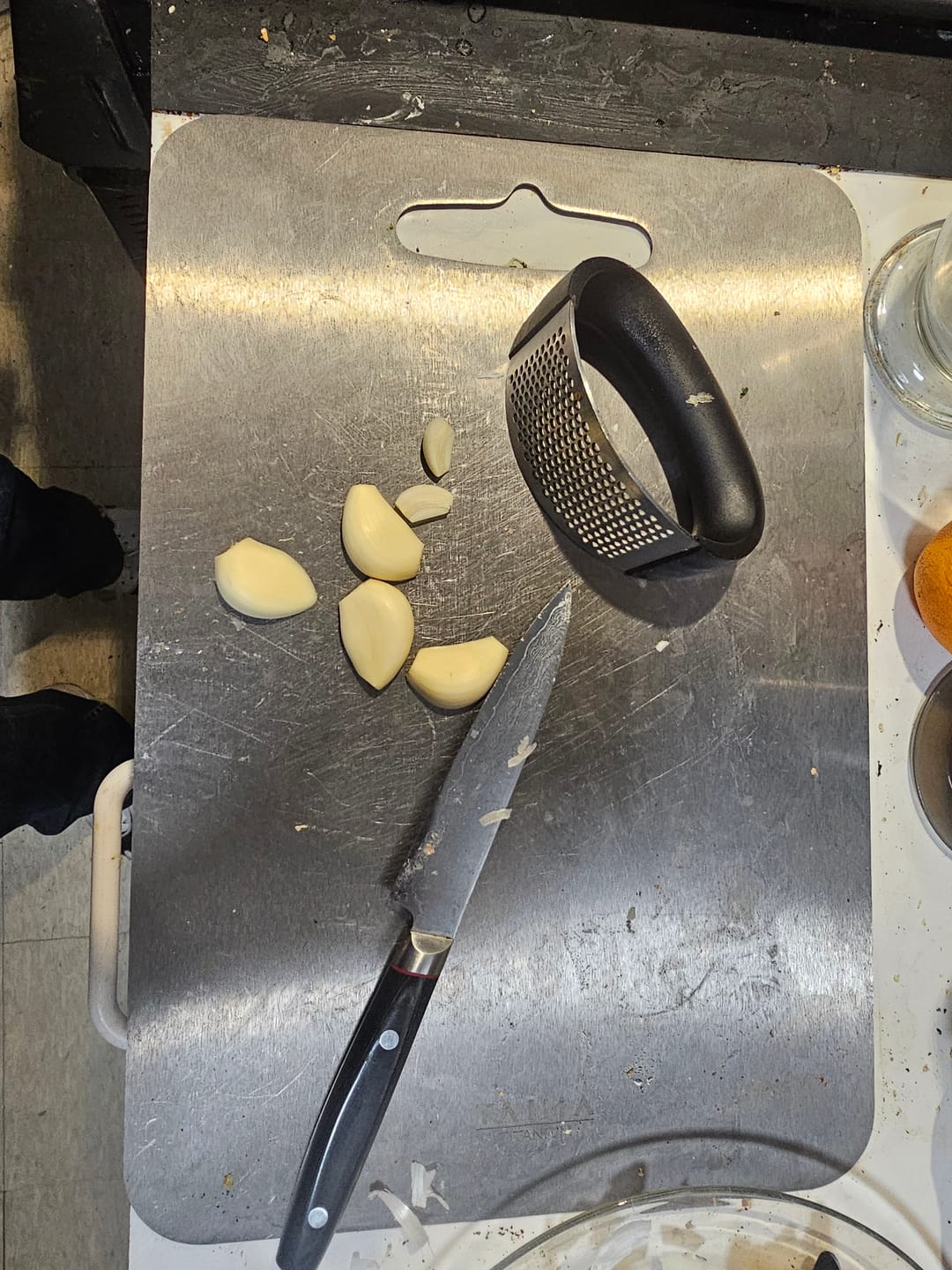 Customer photo review of Original Taima™ 100% Pure Titanium Cutting Board