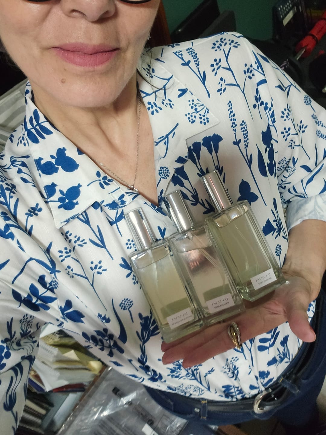Customer photo review of M069 Inspirado en: Flower -Kenzo