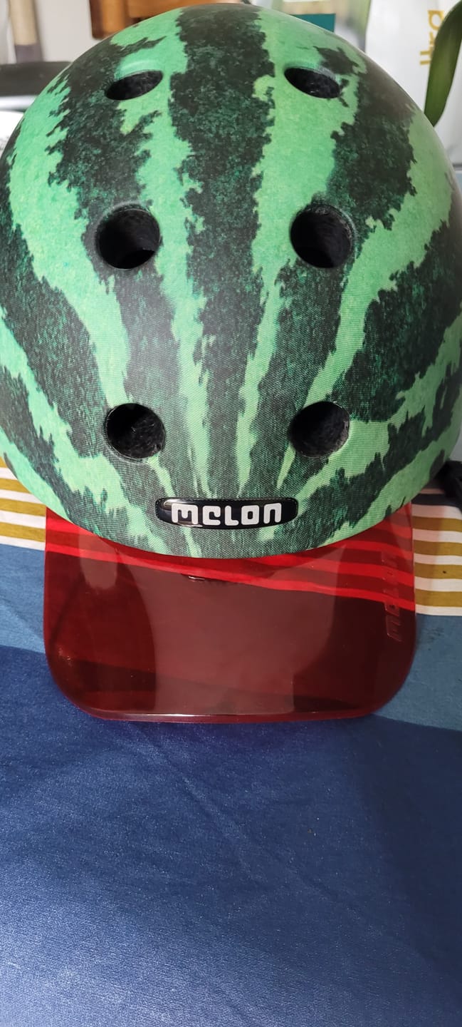 Customer photo review of Melon Bicycle Helmet Urban Active »Real Melon« (Matt)