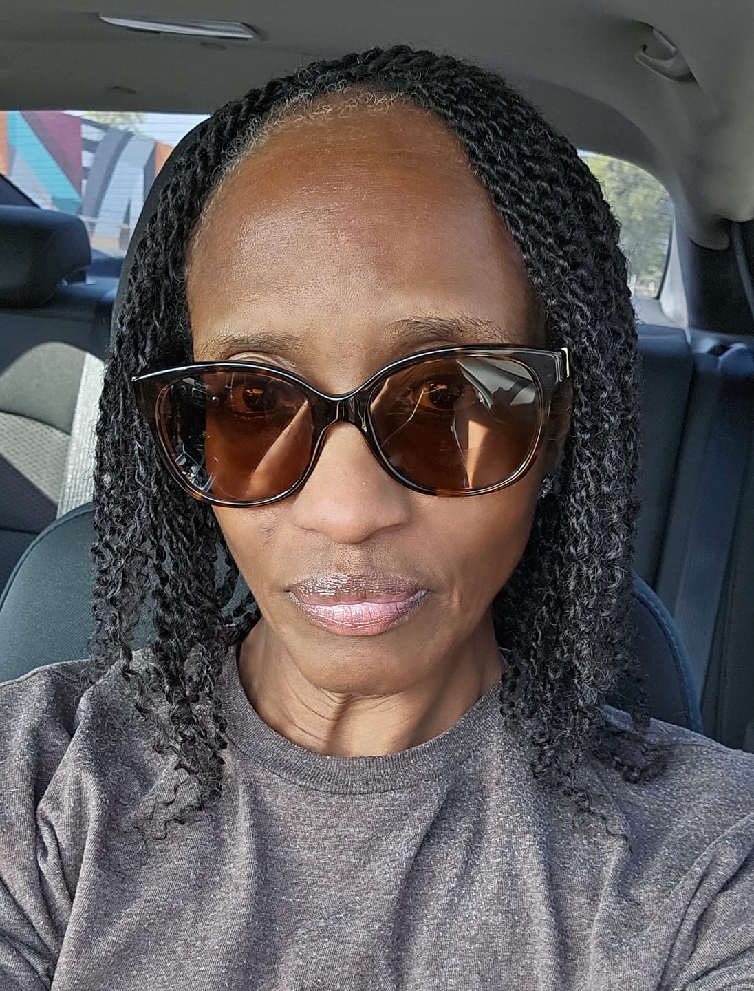 Customer photo review of Human Hair Springy Afro Twist Hair Extensions 12-16 inches