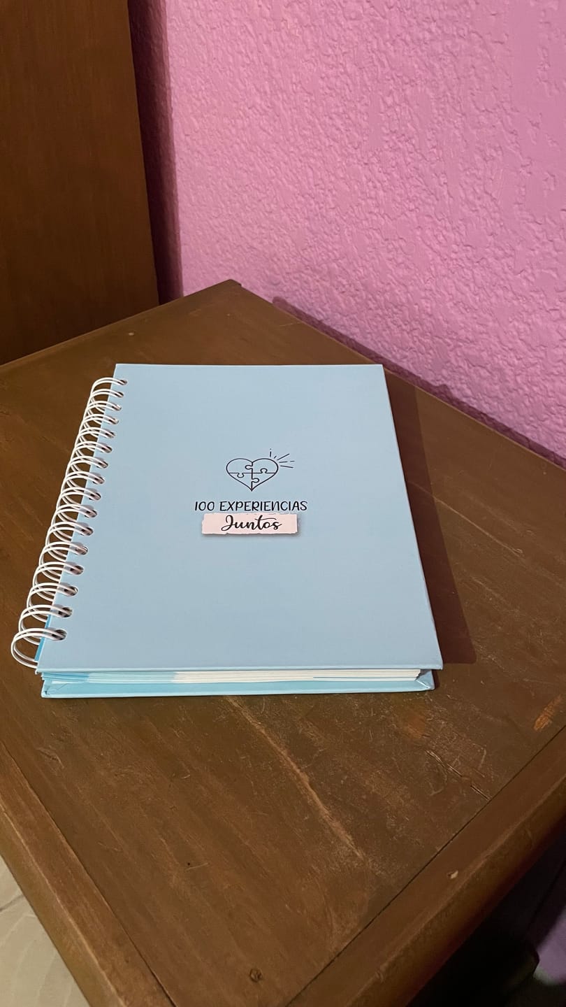 Customer photo review of Libro 100 experiencias Juntos