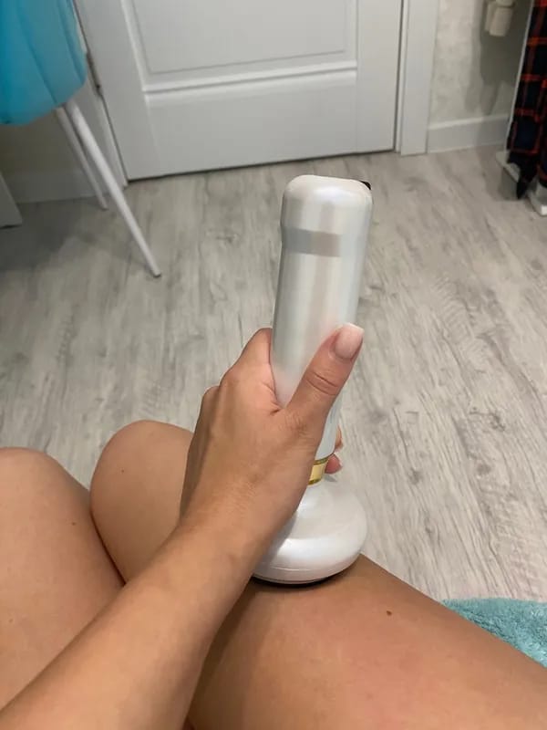 Customer photo review of Revimus Anti-Cellulite Massager