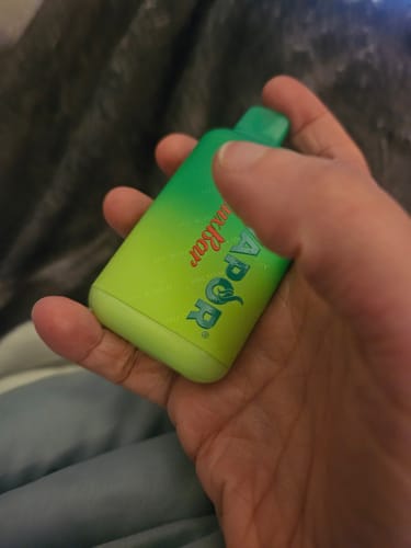Customer photo review of Mr Vapor LuxBar Disposable Vape